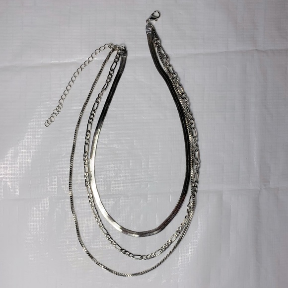 3 Layer Silver Plated Necklace - Picture 2 of 2